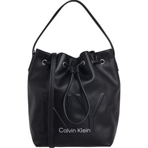 Calvin Klein Vak 'NY SHAPED DRAWSTRING MD'  černá